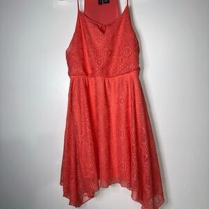 Chic Sleeveless Coral Lace Dress
